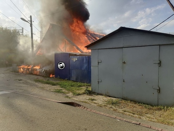 Дом №12 сгорел в Пензе на Первомайской