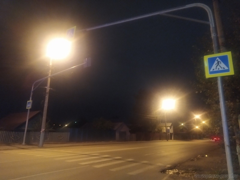 Сотрудники ЖКХ ночью проверили освещение на дорогах и во дворах