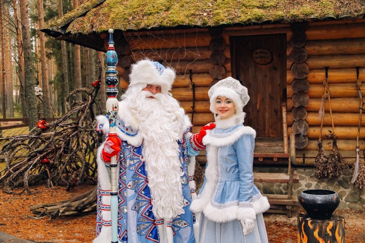 Дед Мороз и Снегорочка из Пензы отправились на слет в Великий Устюг