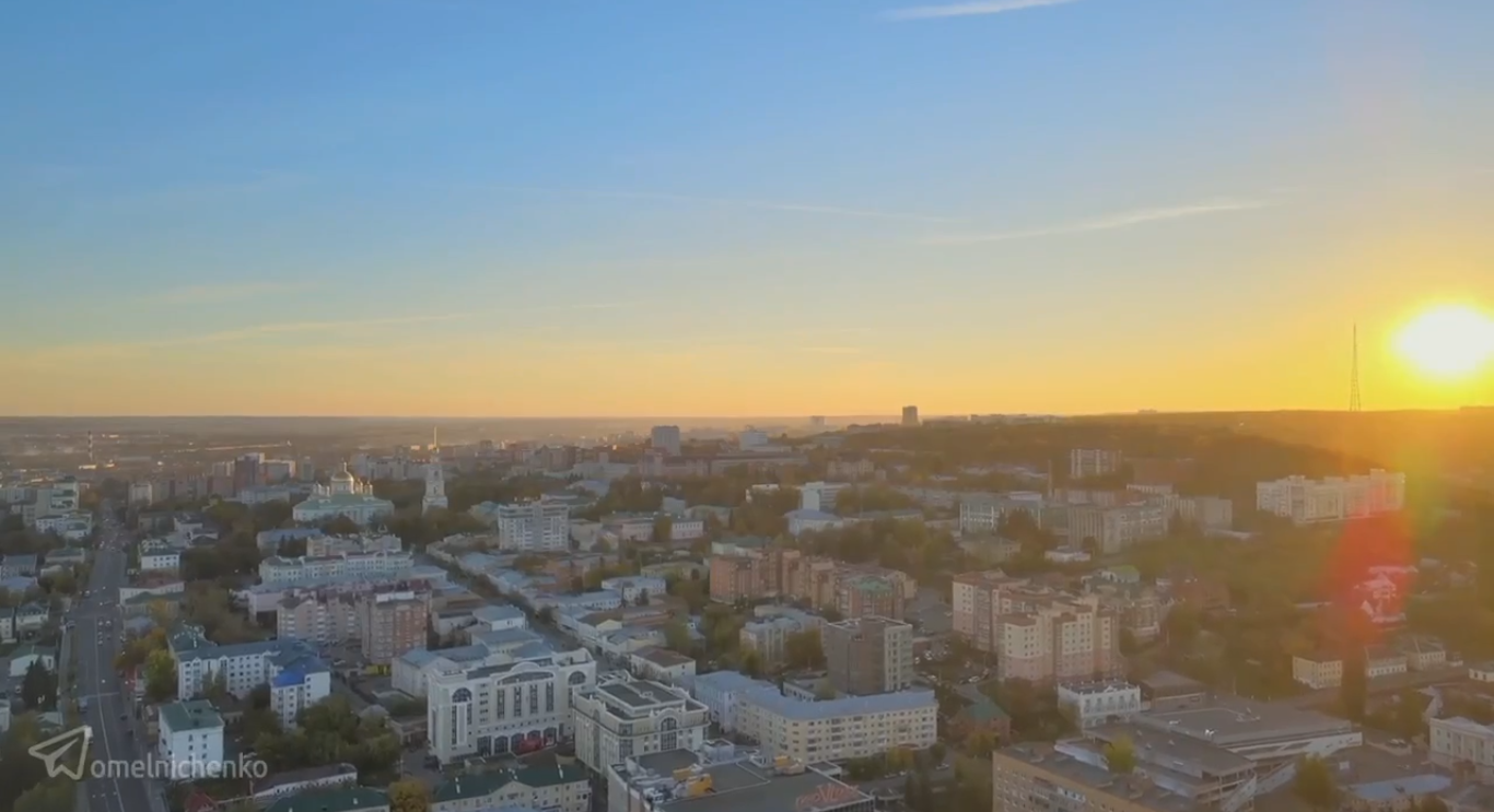 Олег Мельниченко поделился с пензенцами необычными осенними кадрами города 