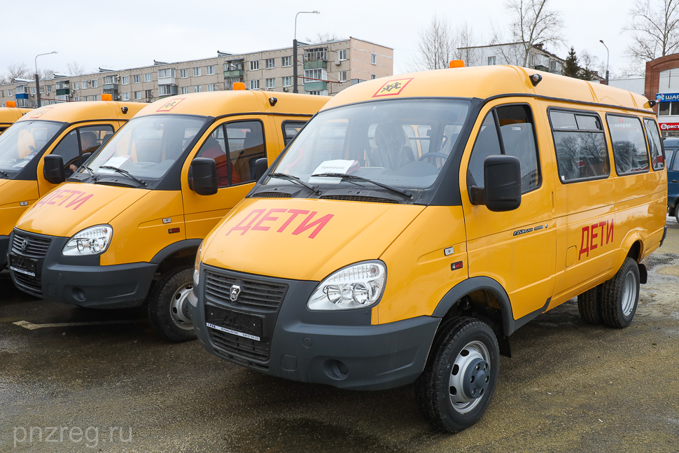 Пензенская область получит новые машины «Скорой» и школьные автобусы
