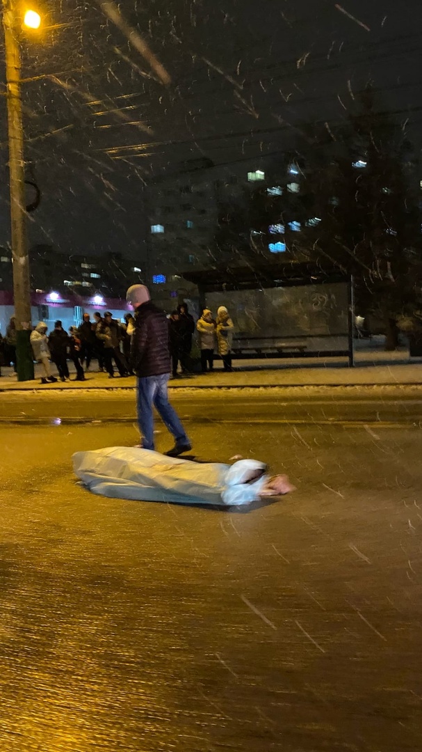В Пензе на проспекте Строителей насмерть сбили пешехода 