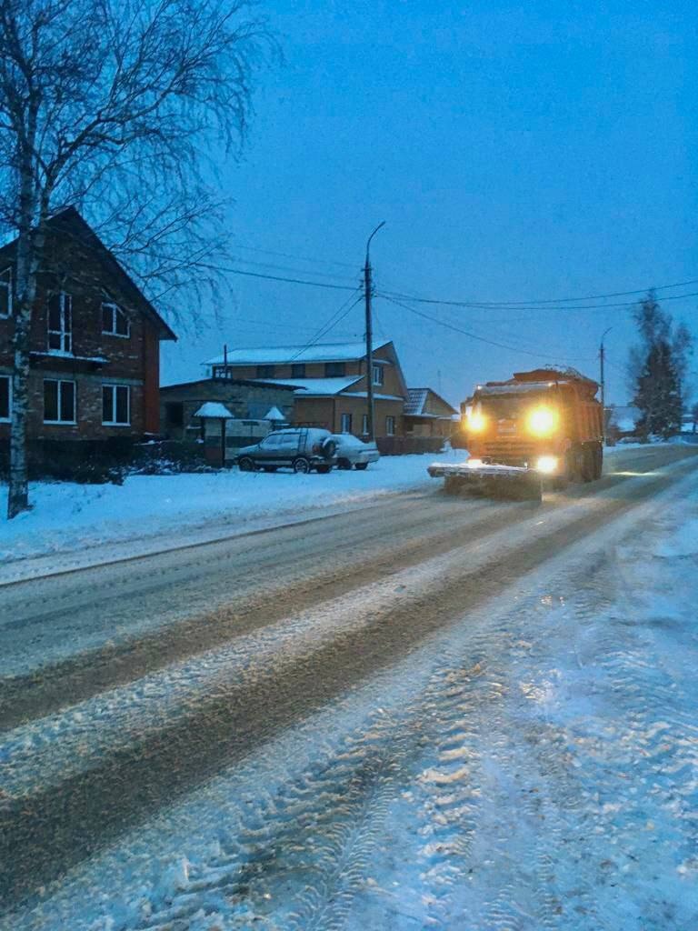 Ночью в Пензе последствия снегопада будут убирать 50 единиц спецтехники