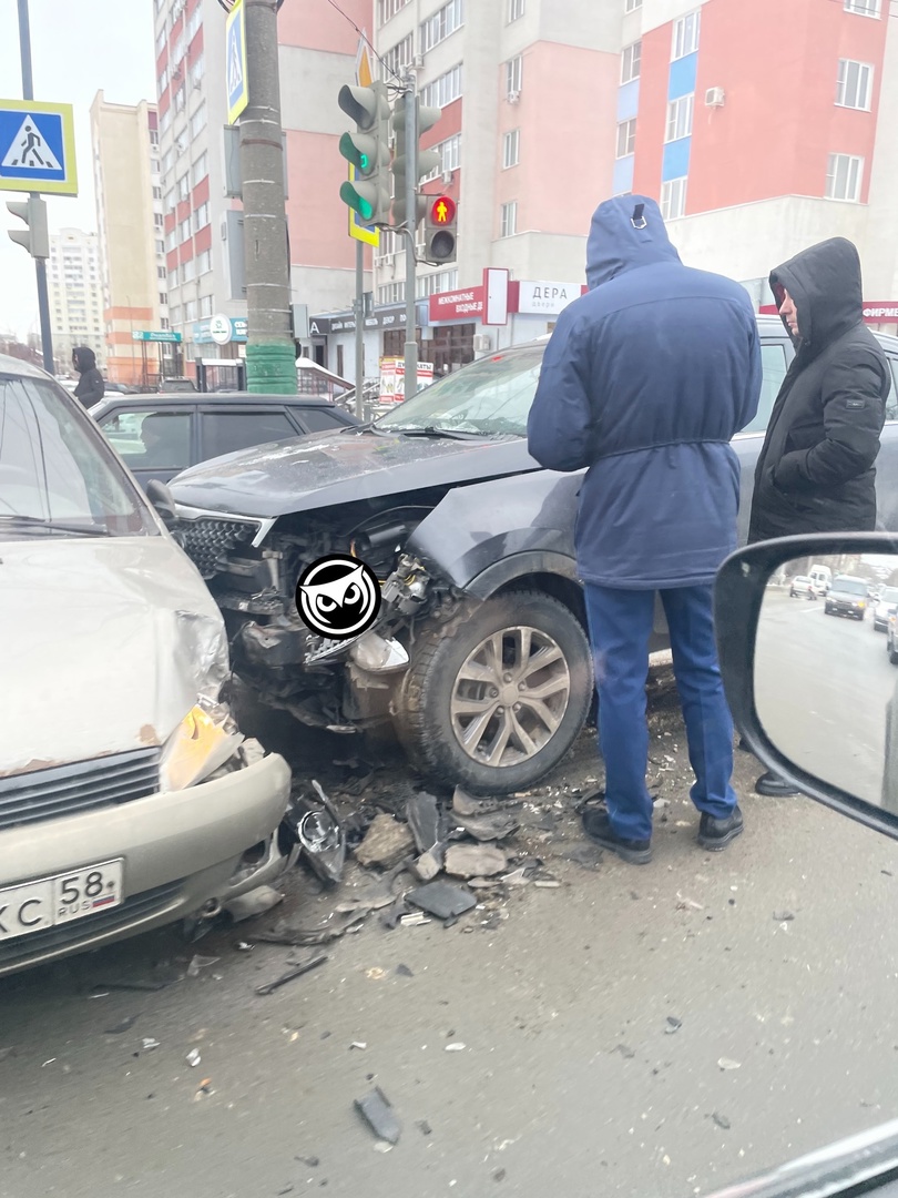 Из-за ДТП на улице Пушкина в Пензе образовалась огромная пробка 