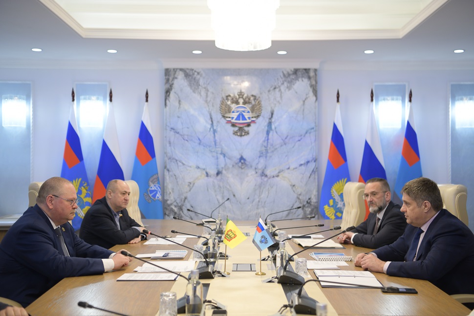 Глава Росавтодора поддержал планы по ремонту дорог в Пензенской области 