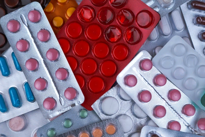 Делайте запасы: йод, анальгин и аспирин могут исчезнуть с аптечных полок в России