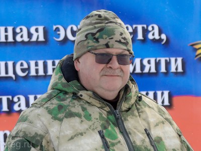 Губернатор Олег Мельниченко поучаствовал в открытии лыжных гонок