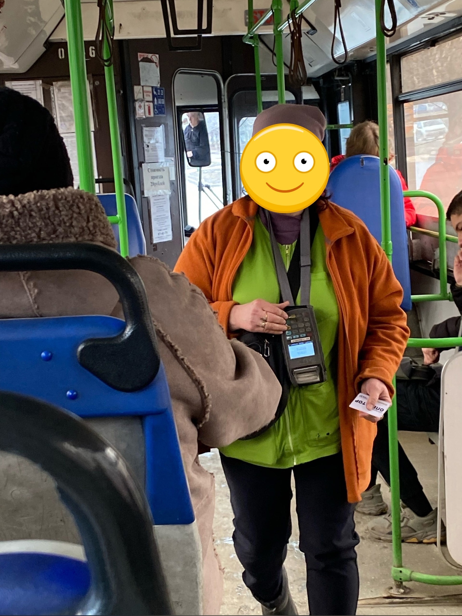 В Пензе кондуктор выгоняет из автобуса пенсионеров