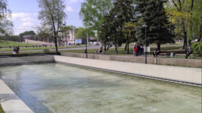 В будни фонтан в сквере "Журавли" в Пензе будет работать в 15:00 до 21:00 