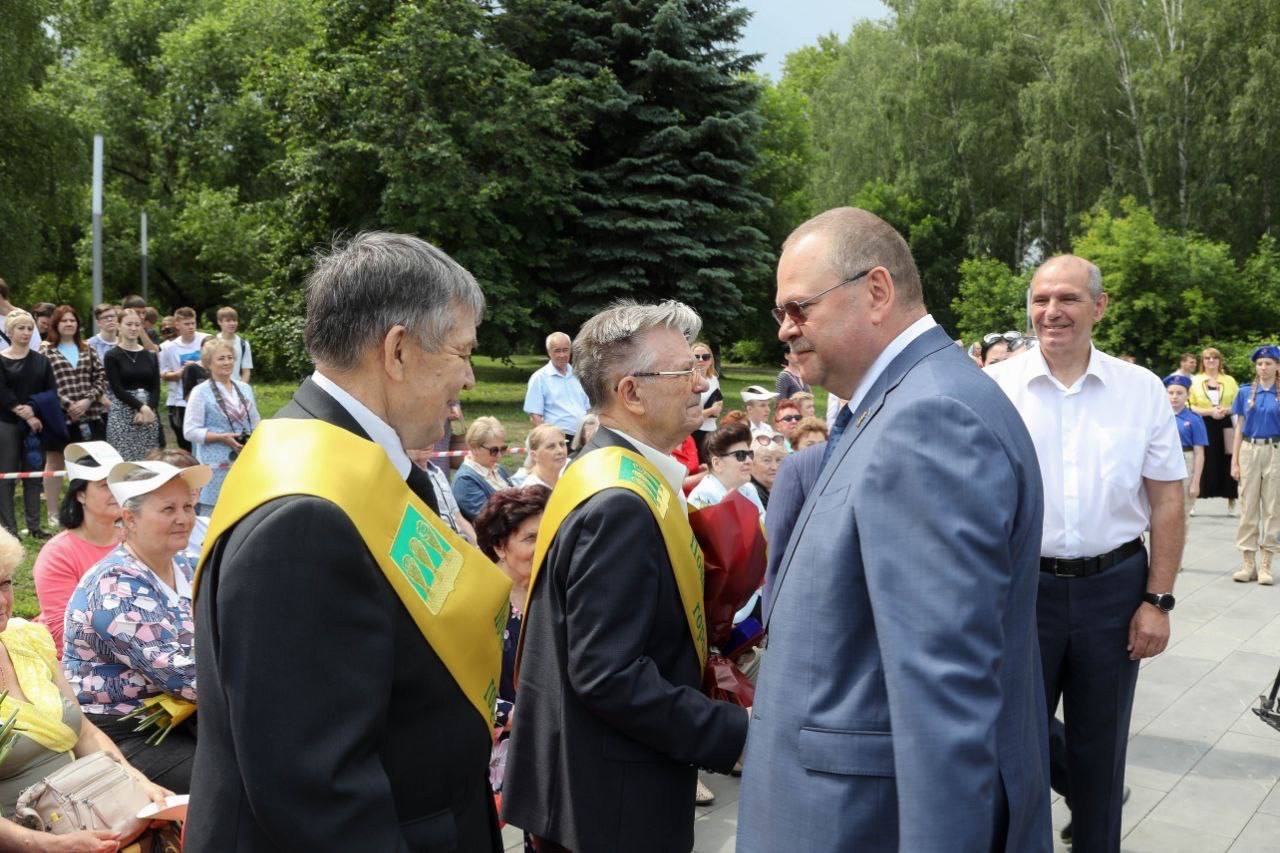 10 июня двум пензенцам присвоили звание почетных граждан города