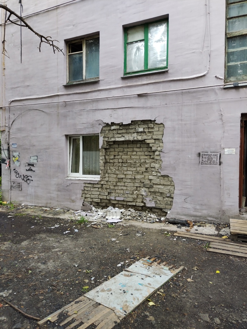В Пензе пожаловались на разрушающийся дом по улице Ударная, 39