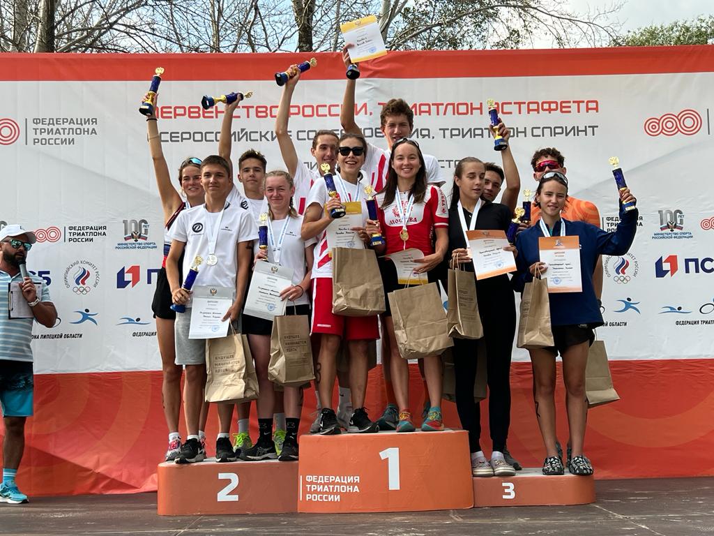 Триатлонисты из Пензы заняли второе место в первенстве России в Липецке 