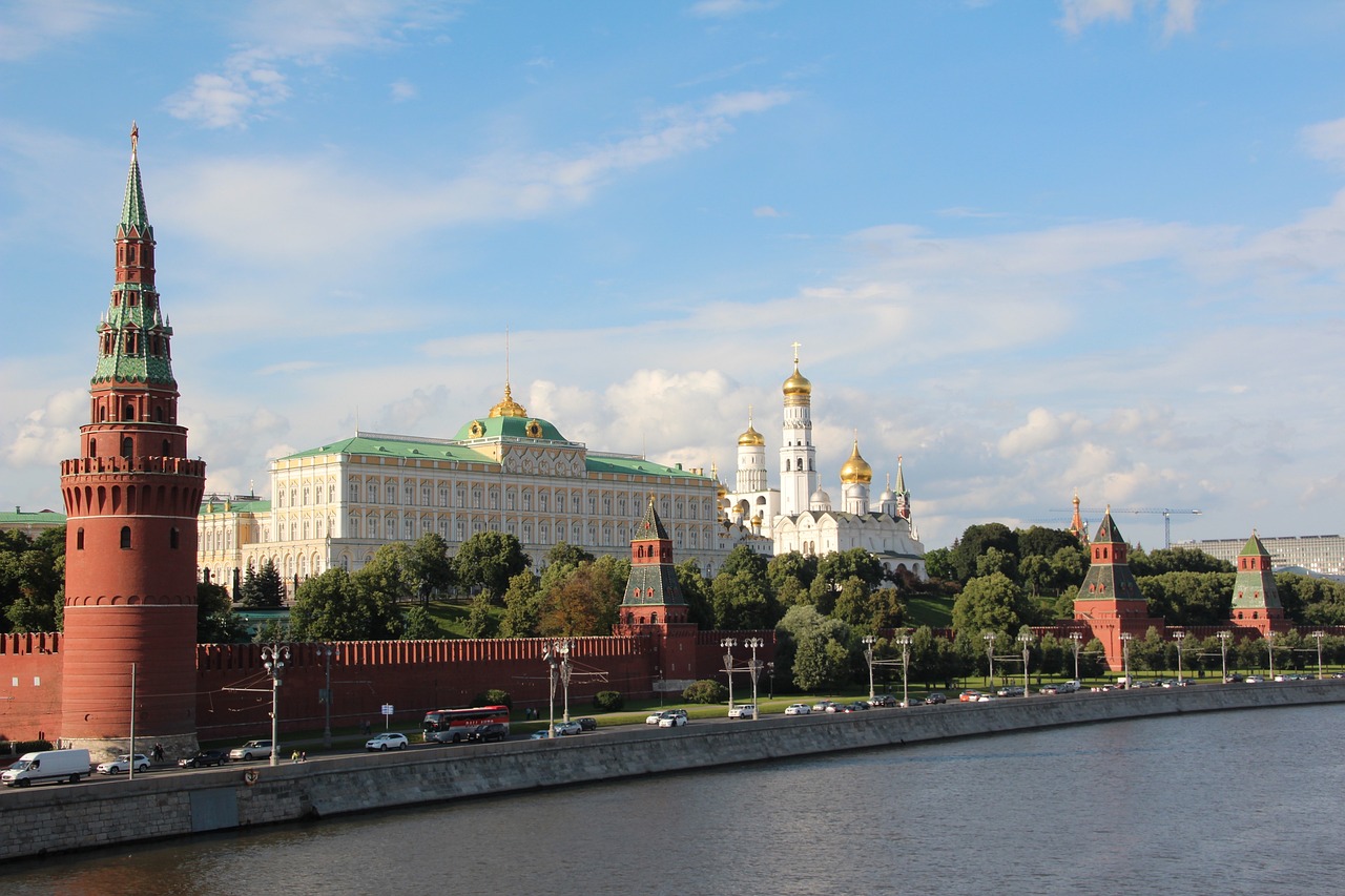 До всеобщей мобилизации - полторы недели Кремль обратился к россиянам с важным заявлением