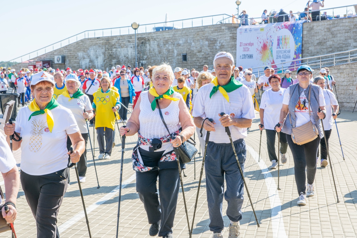 Более 600 сторонников ЗОЖ из Пензенской области приняли участие в фестивале скандинавской ходьбы 