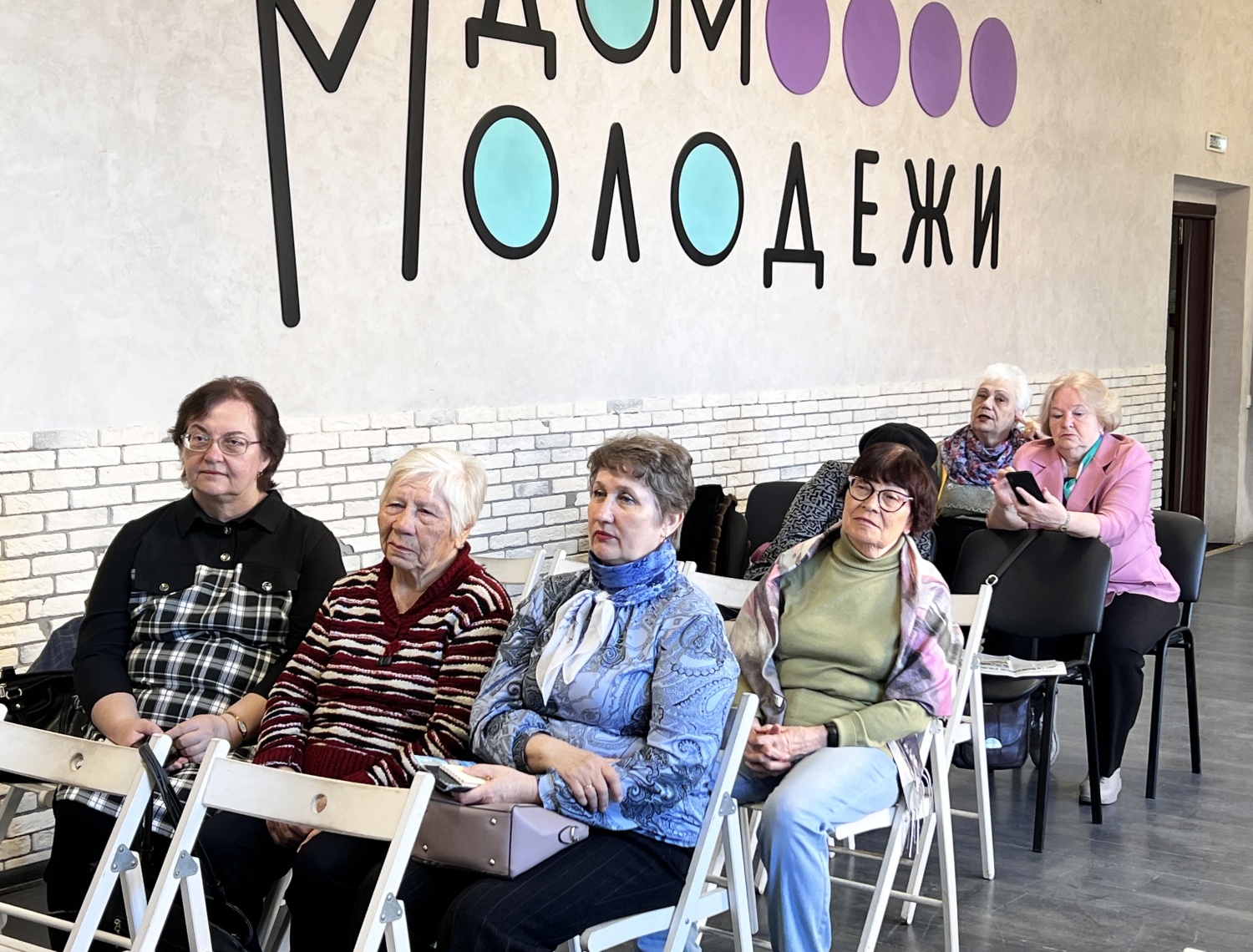 В Пензе пожилые волонтеры благоустройства прошли обучающий семинар