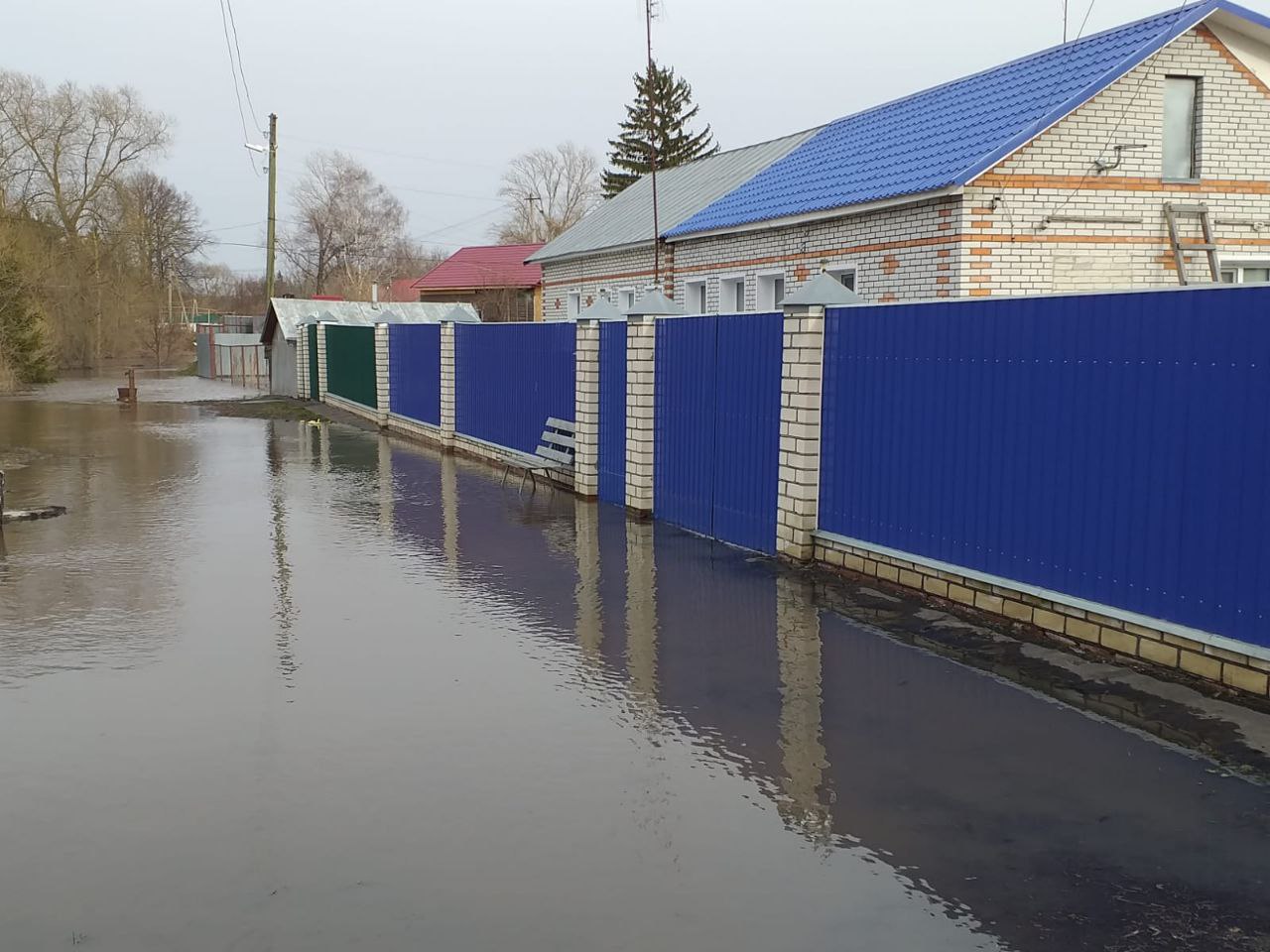 Глава Нижнеломовского района сообщил о подтоплении более 1117 домовладений