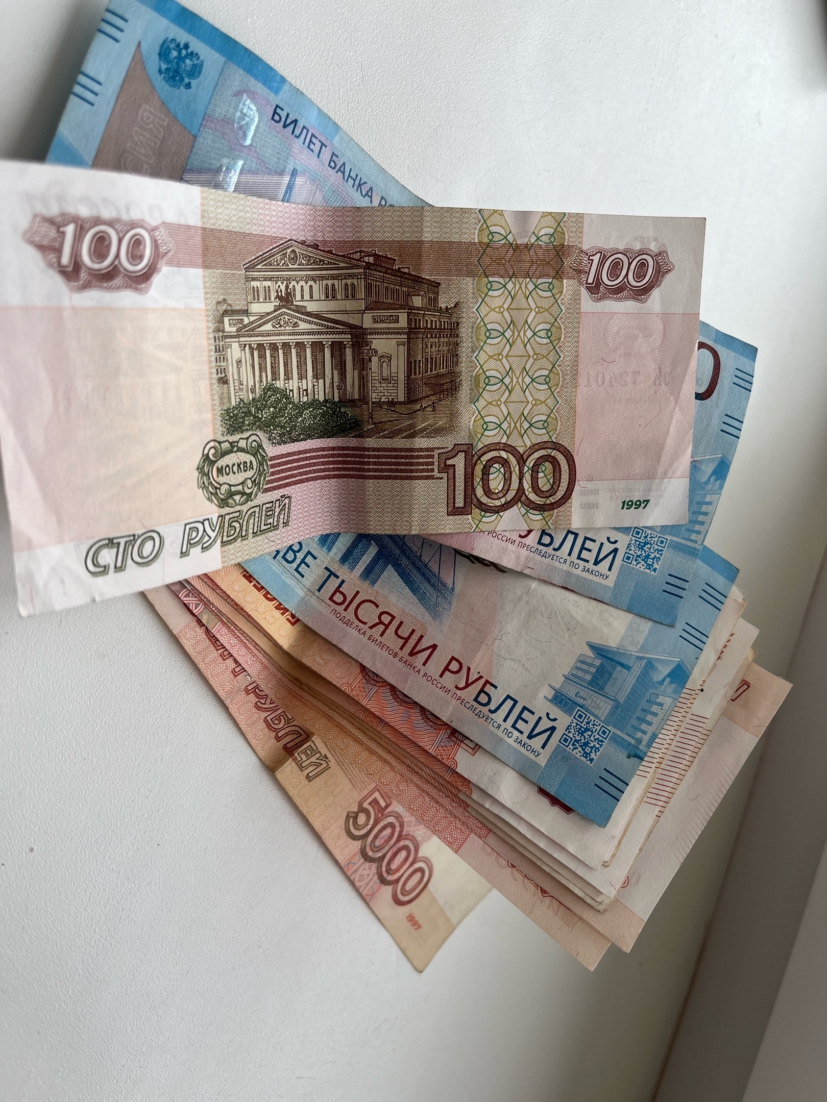 Житель Неверкинского района был обманут мошенниками почти на 1,5 млн рублей