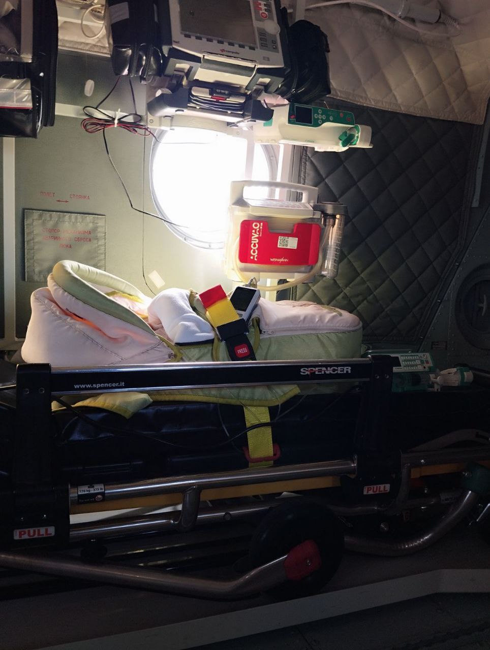 7-дневного младенца вертолетом доставили в пензенский кардиоцентр из Саратова