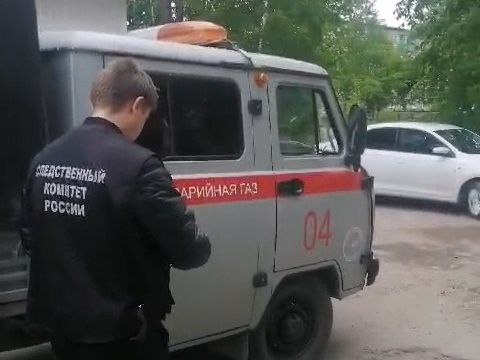 В Кузнецке двое детей 14 и 6 лет отравились угарным газом