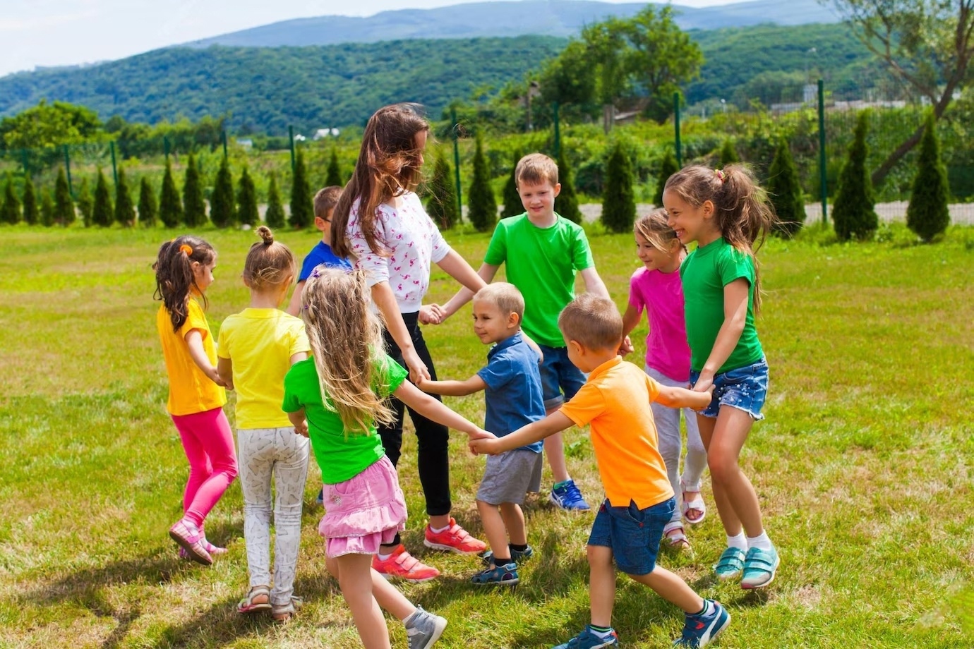 Проведи лето с пользой: подборка летних лагерей для детей в Пензе и области