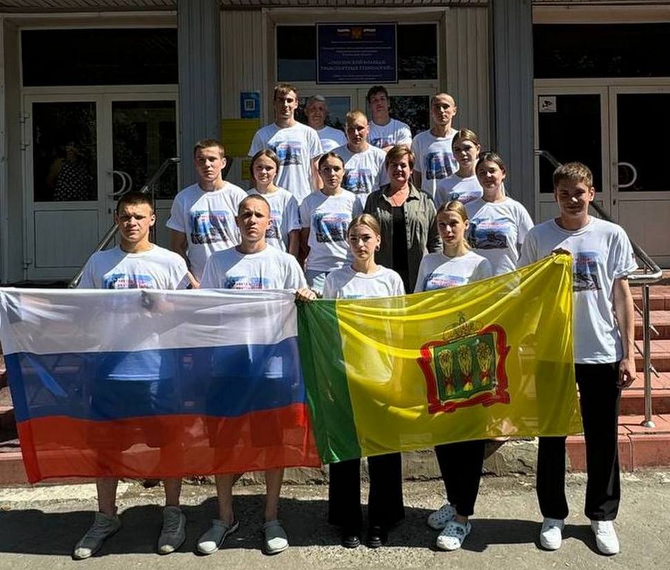 15 студентов из Пензенской области несут почетный караул в Брестской крепости