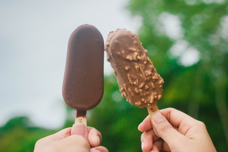 Кишечная палочка, плесень и "пальма": Названо мороженое, которое ни в коем случае нельзя брать 