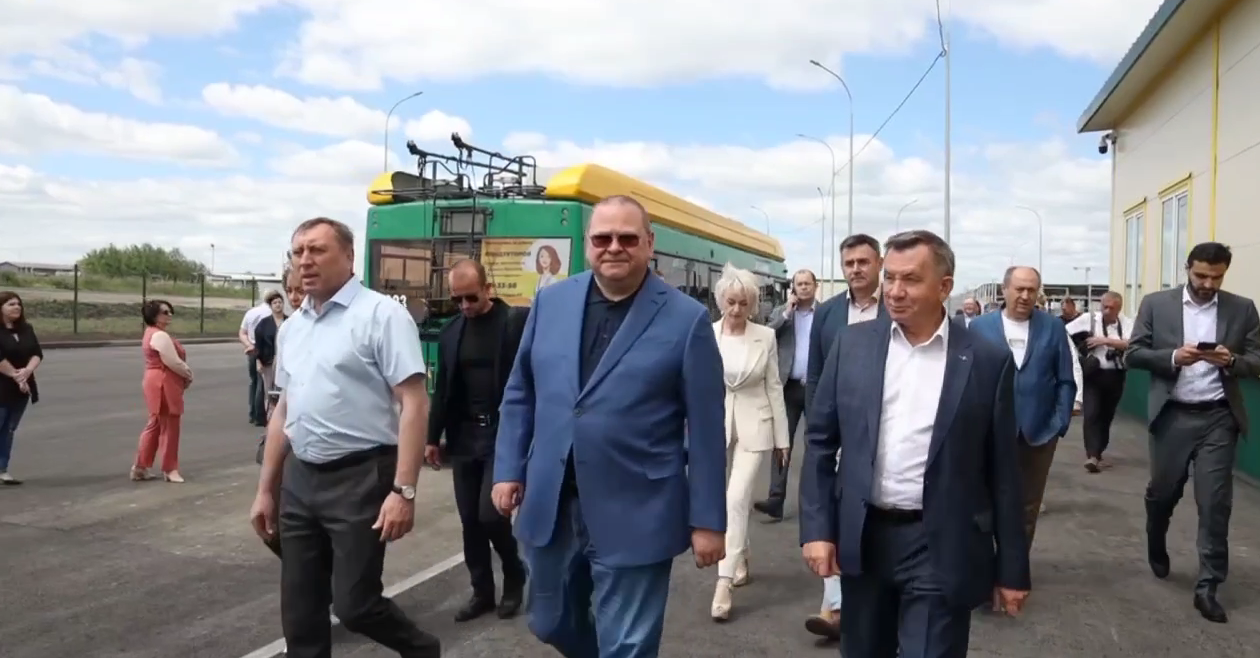 Олег Мельниченко сообщил о готовности транспортно-пересадочного узла в Терновке