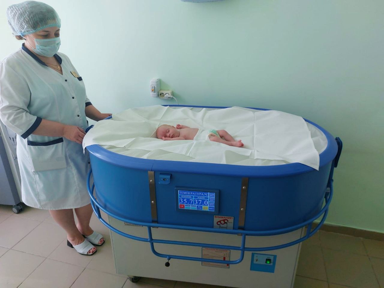 В больницу Кузнецка поставили «кипящую кровать» для лечения младенцев