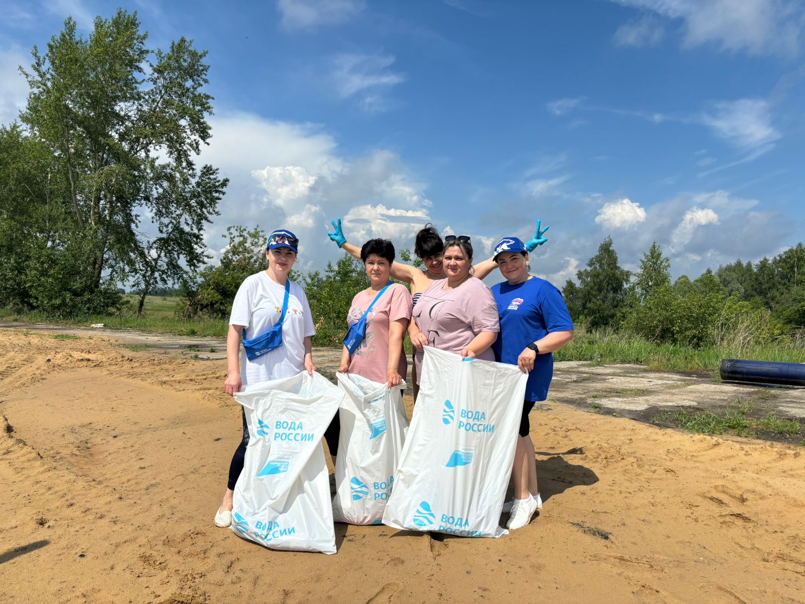 В Пензенской области в очистке берегов водоемов приняли участие 3174 человека