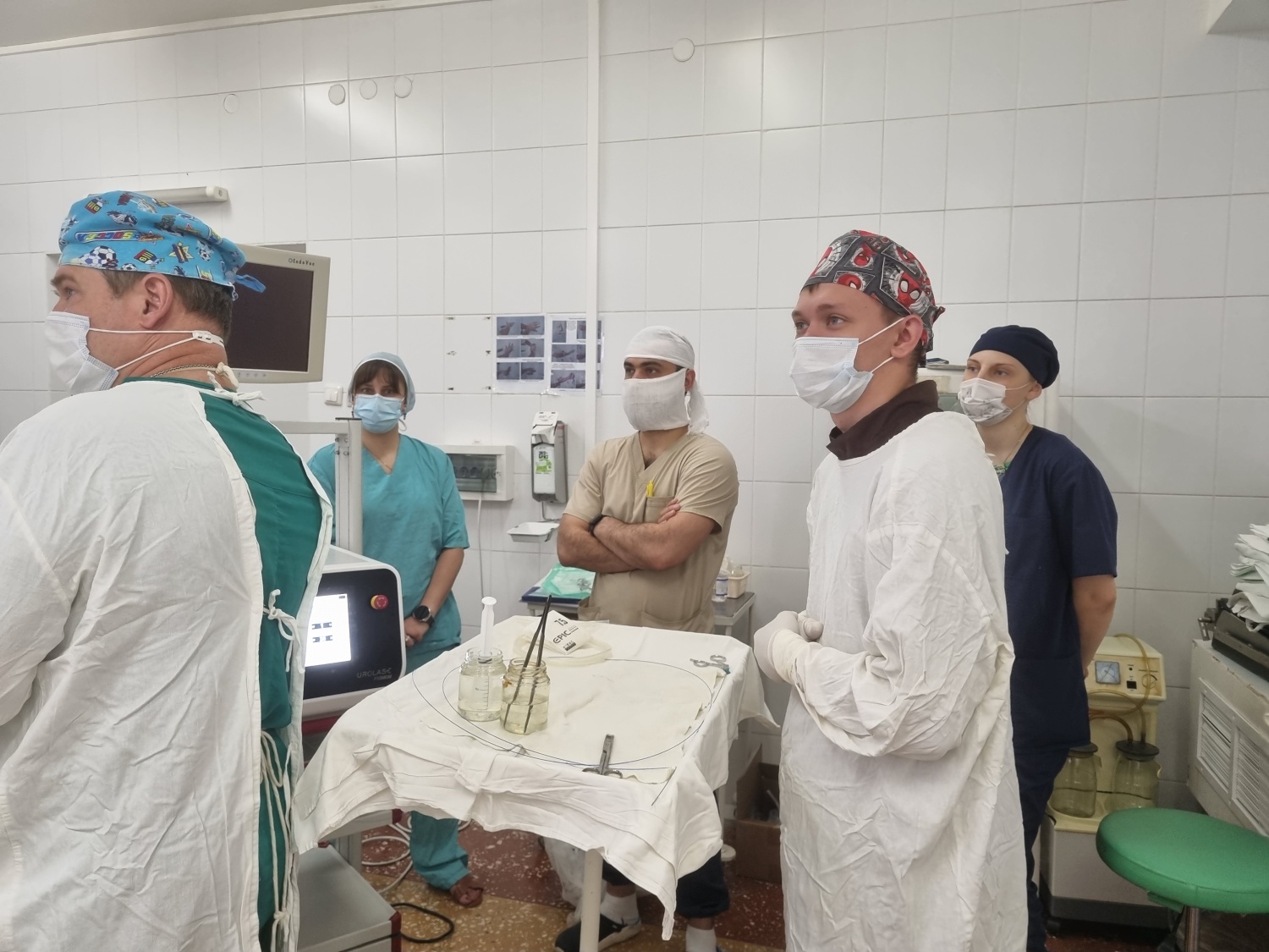 Урологи больницы Захарьина Пензы получили лазерный аппарат для удаления камней 