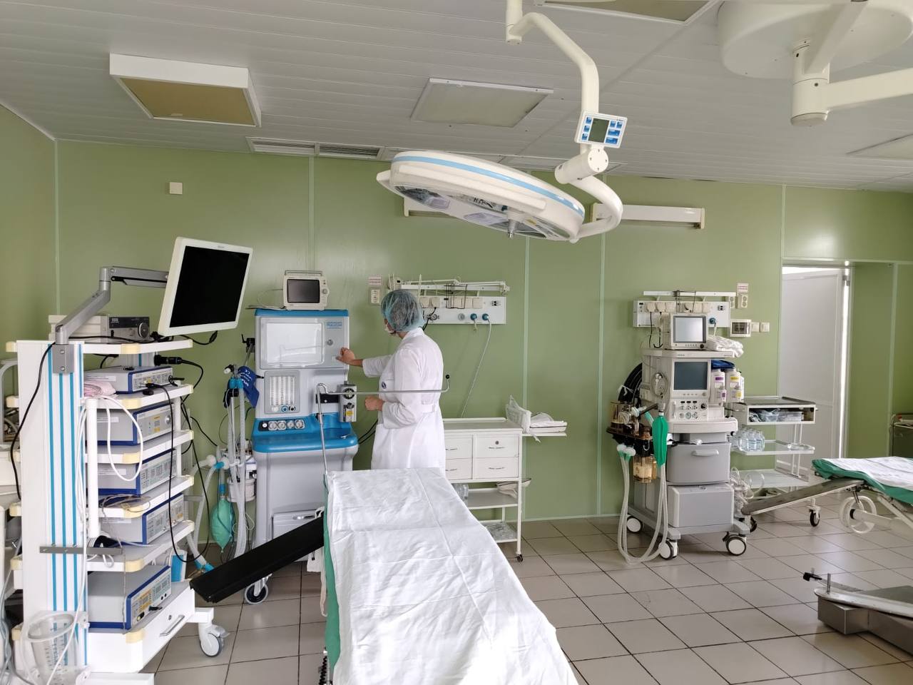 В больницу имени Бурденко поступили новые аппараты для наркоза