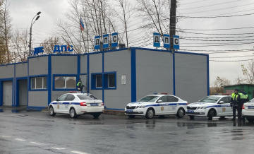 Что делать, если инспектор ДПС просит пройти в автомобиль? Чёткий алгоритм действий 