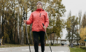 Забудьте об этих 6 привычках после 60: почему еда и сон — это только верхушка айсберга